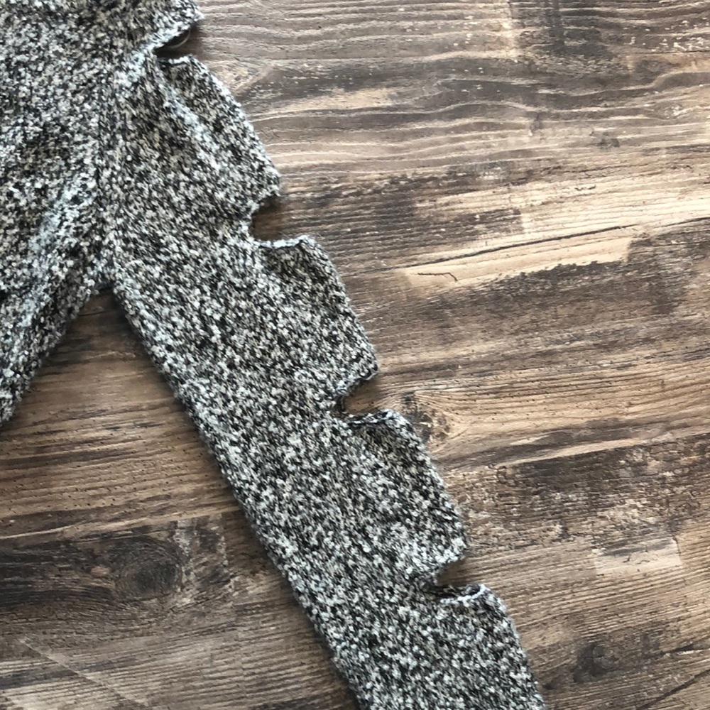 Sweater - Picture 3 of 3
